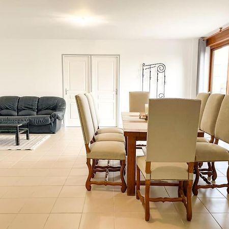 Maison De Campagne Paisible La Mesniere Zewnętrze zdjęcie